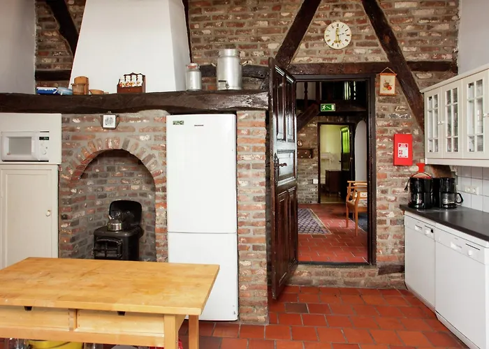 Farmhouse In Sint Joost With Pool & Bbq Holiday home *