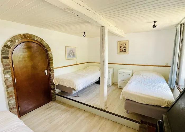 Farmhouse In Sint Joost With Pool & Bbq * Sint Joost