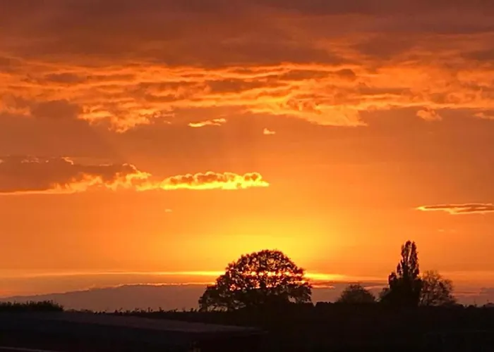 Farmhouse In Sint Joost With Pool & Bbq