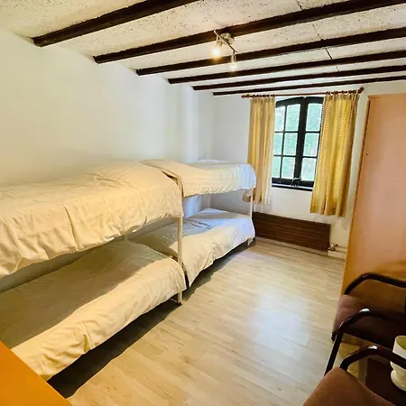 In With Pool & Bbq Prázdninový dům *